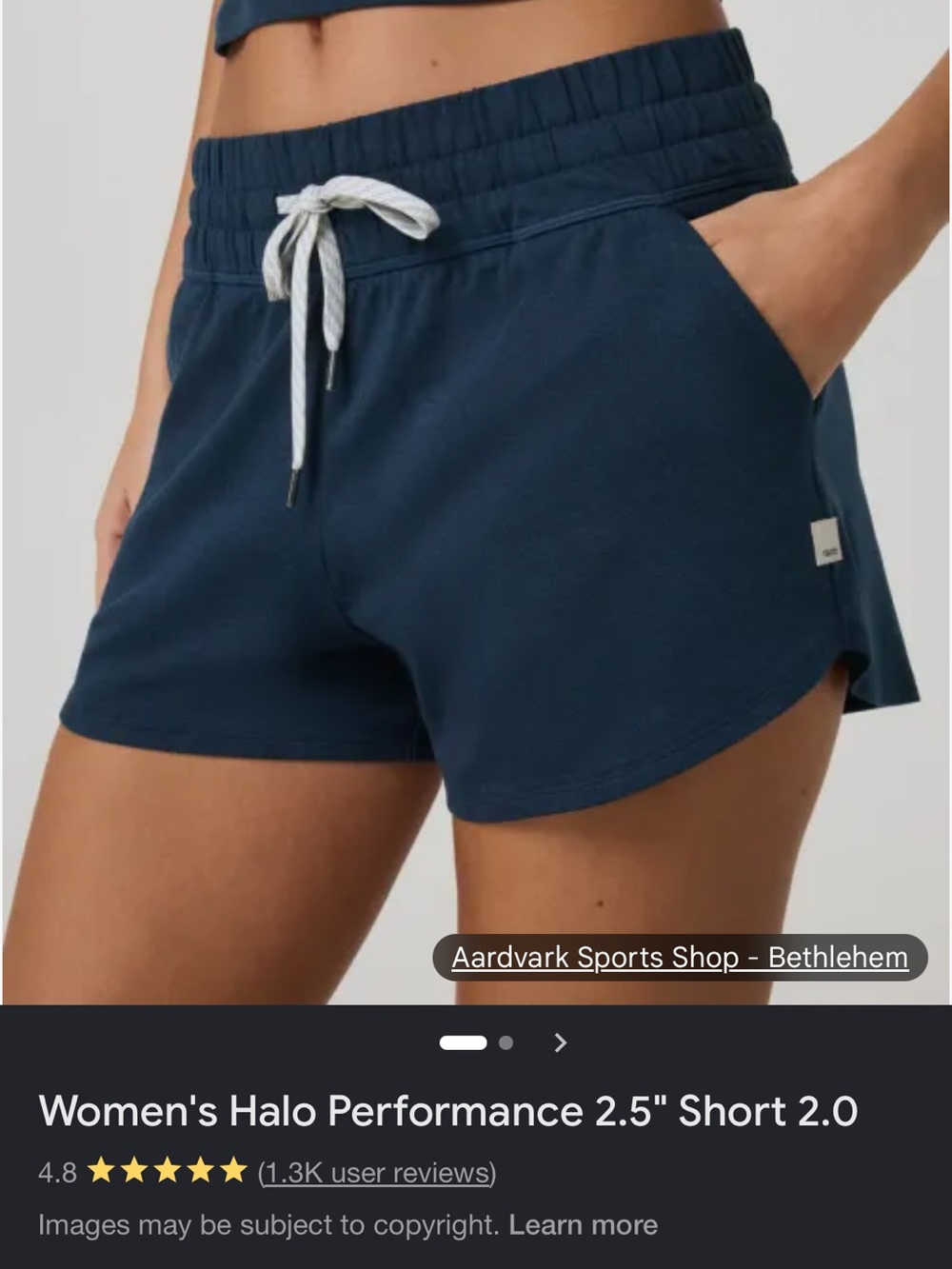 Vuori Halo Perf Short 2.5” navy size medium Shorts